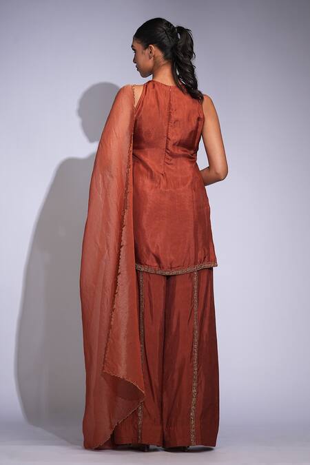Shruti S Orange Hand-Embroidered Kurta Set 