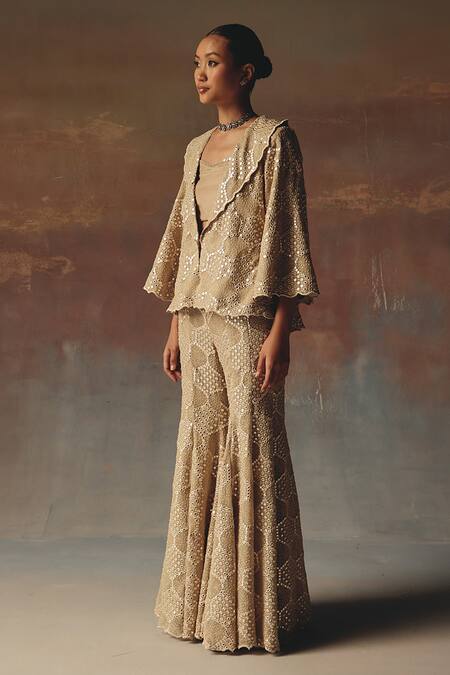 Twenty Nine Gold Georgette Embroidery Scallop Blazer Online at Aza Fashions Twenty Nine_Gold Georgette Embroidery Scallop Blazer _Online_at_Aza_Fashions