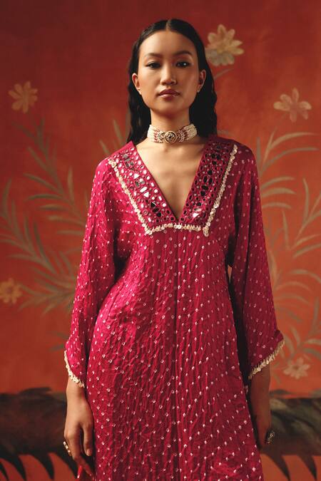 Shop_Twenty Nine_Red Silk Sequins, Embroidery V-neck Designer Wild Berry Kurta _Online_at_Aza_Fashions