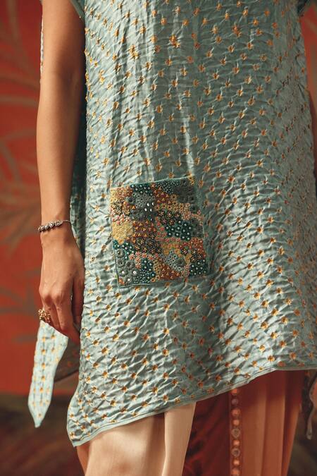 Shop_Twenty Nine_Blue Silk Embroidery Round Neck Sea Foam Gajji Tunic _Online_at_Aza_Fashions