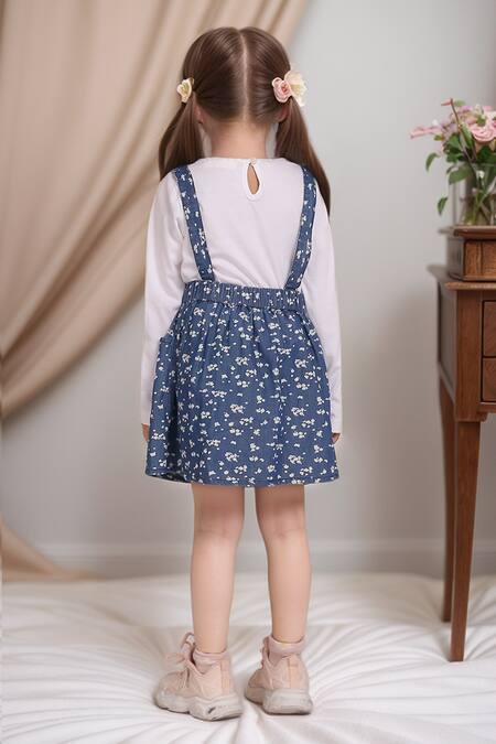 Shop Petite Pomme White Cotton Girls Jersey T-shirt And Denim Dungaree Set at Aza Fashions Shop_Petite Pomme_White Cotton Girls Jersey T-shirt And Denim Dungaree Set_at_Aza_Fashions