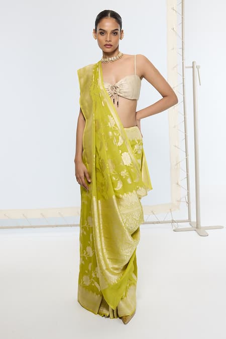 Ekaya Banaras Kadwa Pattern Yellow Georgette Saree With Running Blouse 