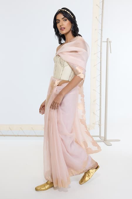 Shop_Ekaya Banaras_Peach Organza, Silk Scalloped Border Saree With Running Blouse _Online_at_Aza_Fashions