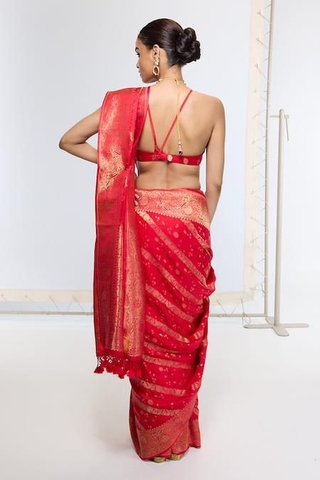 Ekaya Banaras Red Satin Silk Kadwa Tanchoi Saree With Running Blouse 