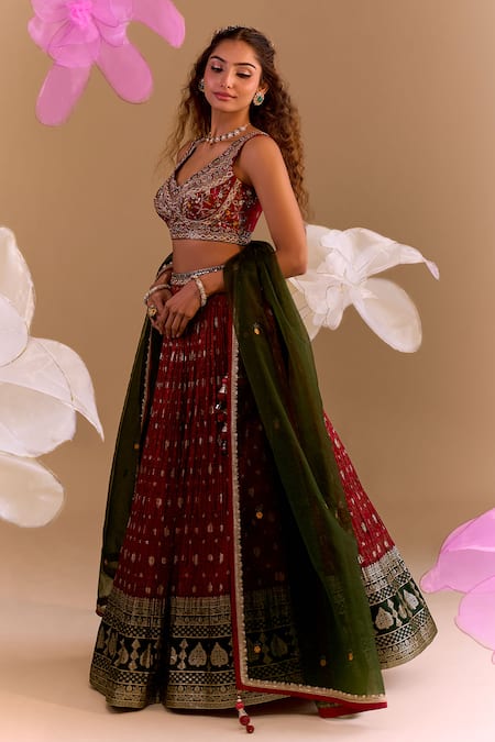 Samyukta Singhania Red Silk, Brocade Embroidery Round Neck Hand Lehenga Set Online at Aza Fashions Samyukta Singhania_Red Silk, Brocade Embroidery Round Neck Hand Lehenga Set _Online_at_Aza_Fashions