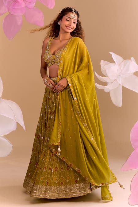 Samyukta Singhania_Green Silk Sequins, Embroidery Round Neck Hand Lehenga Set _at_Aza_Fashions