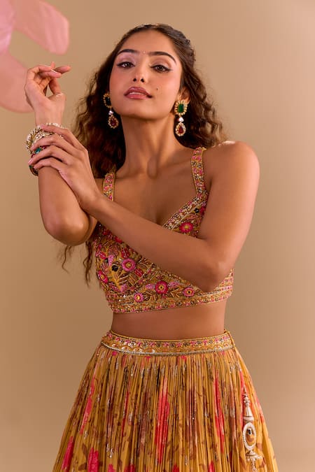 Buy Samyukta Singhania Yellow Silk, Chiffon Embroidery Round Neck Hand Lehenga Set Online at Aza Fashions Buy_Samyukta Singhania_Yellow Silk, Chiffon Embroidery Round Neck Hand Lehenga Set _Online_at_Aza_Fashions