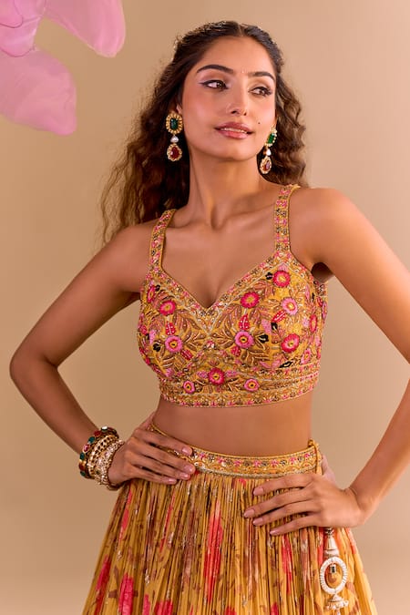 Samyukta Singhania Yellow Silk, Chiffon Embroidery Round Neck Hand Lehenga Set at Aza Fashions Samyukta Singhania_Yellow Silk, Chiffon Embroidery Round Neck Hand Lehenga Set _at_Aza_Fashions