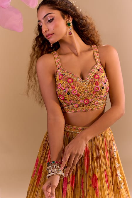 Buy Samyukta Singhania Yellow Silk, Chiffon Embroidery Round Neck Hand Lehenga Set Buy_Samyukta Singhania_Yellow Silk, Chiffon Embroidery Round Neck Hand Lehenga Set