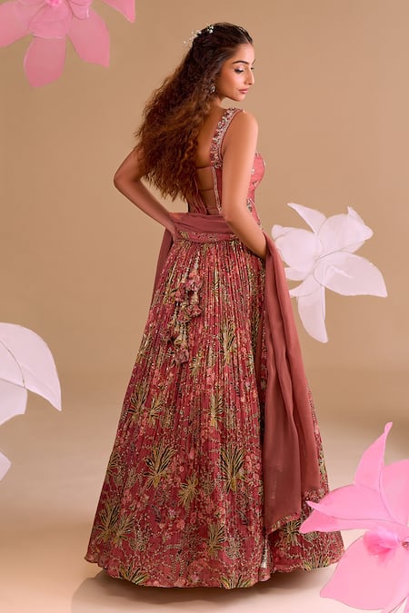 Samyukta Singhania Peach Hand Embroidered Lehenga Set 