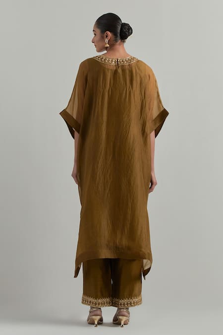 Ikshita Choudhary Mud Brown Hand Embroidered Kaftan Set 