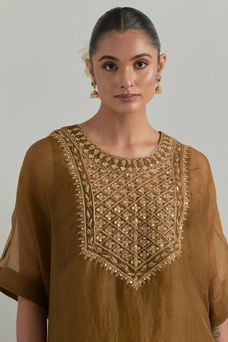 Ikshita Choudhary_Brown Organza, Chanderi Embroidery Round Neck Mud Hand Kaftan Set _at_Aza_Fashions