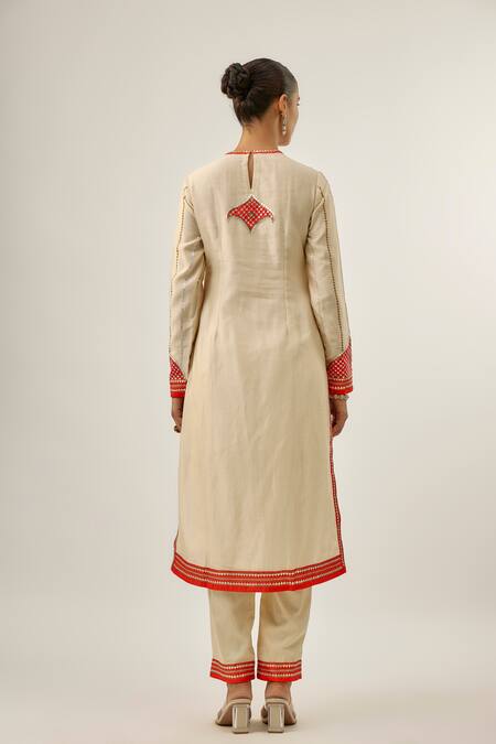 Buy_Priyal Prakash_Ivory Chanderi, Cotton, And Jaal And Orange 