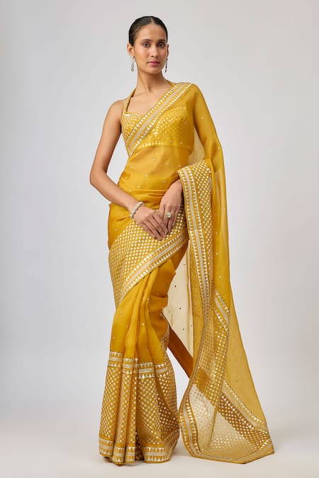Priyal Prakash JAAL BORDER SAREE SET Jaal Border Saree Set 