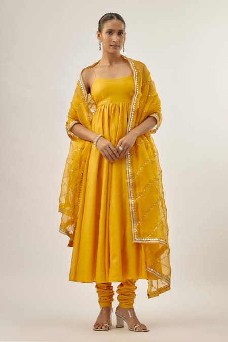 Priyal Prakash Yellow Chanderi, Slant Lines Dupatta And Mango 
