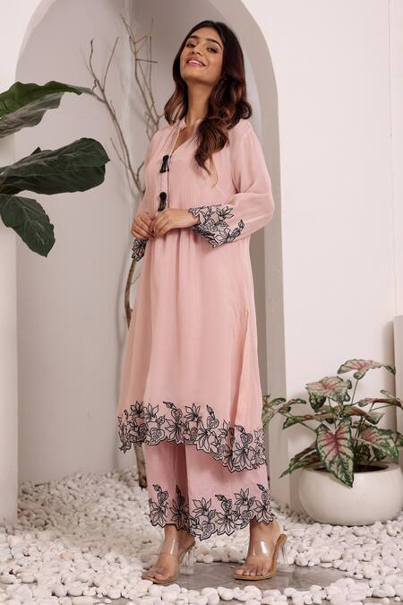 Buy_Sonali Methi_Pink Chanderi Embroidery Collared Light Kurta Set _Online_at_Aza_Fashions