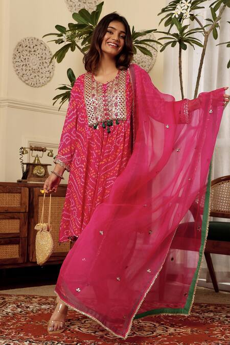 Shop_Sonali Methi_Pink Chinon, Crepe Sequins Round Neck Rani Designer Kurta Set _Online_at_Aza_Fashions