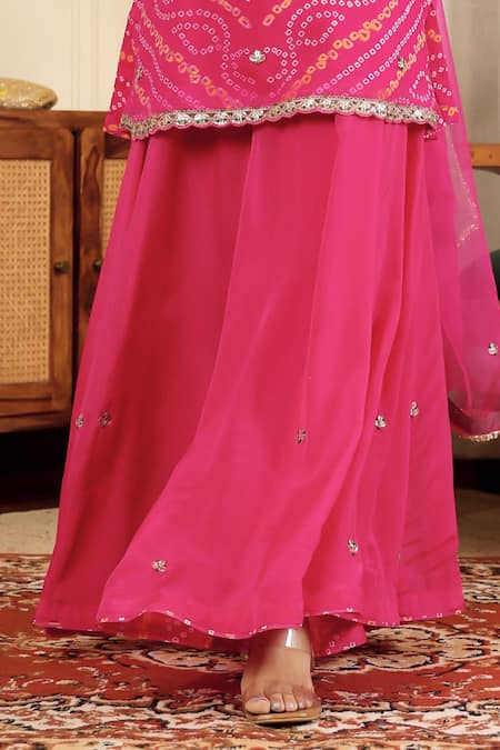 Sonali Methi_Pink Chinon, Crepe Sequins, Embroidery Scoop Neck Rani Designer Kurta Set _Online_at_Aza_Fashions