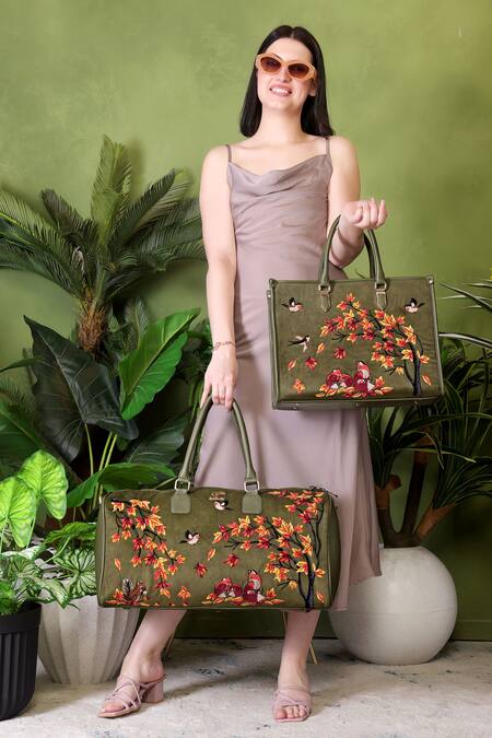 Buy_PickAleaf_Olive Green Embroidery Autumn Whisper Duffel Bag 
