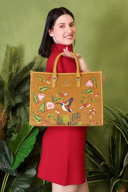 PickAleaf_Gold Embroidery Flora Shoulder Bag _Online_at_Aza_Fashions