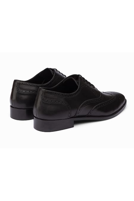 Buy_Dapper Shoes_Black Cut Work Full Brogue Wingtip Oxford Shoes _Online_at_Aza_Fashions