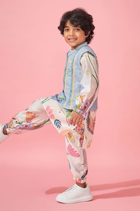 Joey & Pooh_White , , Embroidery Floral Print Kurta Set _Online_at_Aza_Fashions