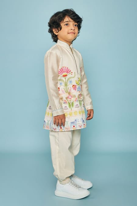 Buy Joey & Pooh Off White Chanderi, Cotton, Viscose Fabric Flowers Designer Kurta Set Online at Aza Fashions Buy_Joey & Pooh_Off White Chanderi, Cotton, Viscose Fabric Flowers Designer Kurta Set _Online_at_Aza_Fashions