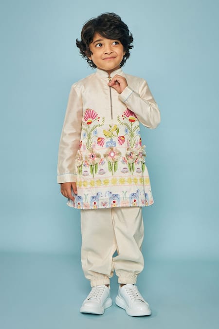 Joey And Pooh Designer Off-White Kurta Set 