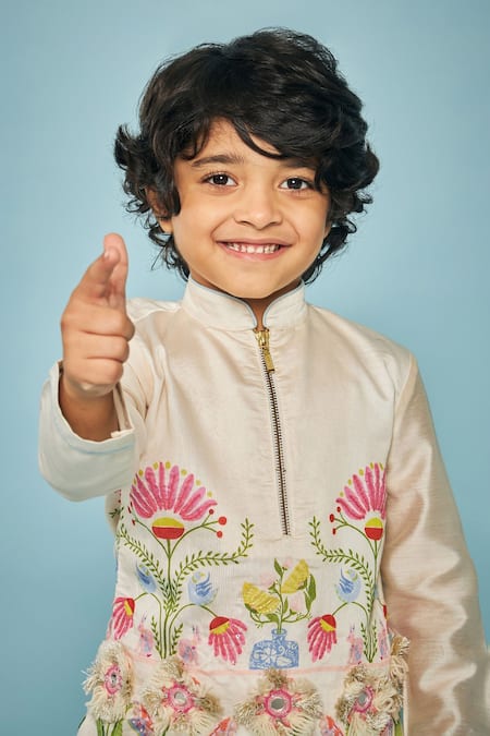 Buy Joey & Pooh Off White Chanderi, Cotton, Viscose Fabric Flowers Designer Kurta Set Buy_Joey & Pooh_Off White Chanderi, Cotton, Viscose Fabric Flowers Designer Kurta Set