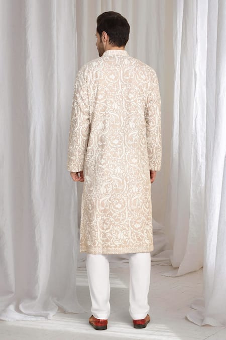 Aham-Vayam Flora Thread Embroidered Kurta 