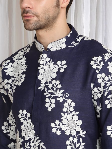 Shop_Aham-Vayam_Blue Cotton, Linen Embroidery Thread Kurta _Online_at_Aza_Fashions