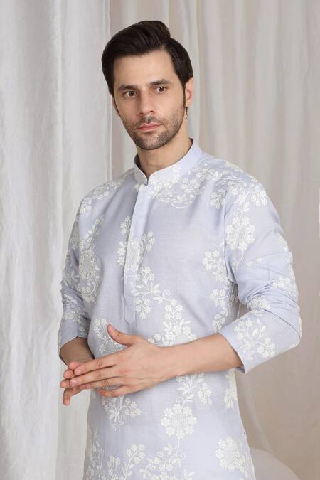 Aham-Vayam_Purple Cotton, Linen Embroidery Thread Kurta _at_Aza_Fashions