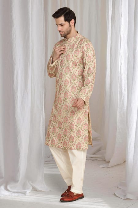 Aham-Vayam Beige Cotton Embroidery Gul Thread Kurta Online at Aza Fashions Aham-Vayam_Beige Cotton Embroidery Gul Thread Kurta _Online_at_Aza_Fashions