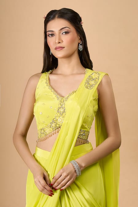 Aariyana Couture_Yellow Crepe Beads, Embroidery V-neck Pre-draped Saree With Blouse _at_Aza_Fashions