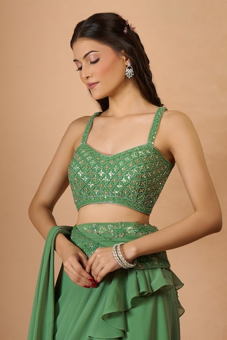 Shop Aariyana Couture Green Georgette Sequins, Embroidery, Beads Plunge Pre-draped Saree With Blouse Shop_Aariyana Couture_Green Georgette Sequins, Embroidery, Beads Plunge Pre-draped Saree With Blouse