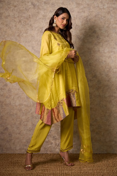 Priti Prashant Zing Yellow Kurta Set with Dupatta 