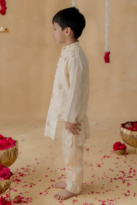 Shop_MR Brat_Off White Muslin, Cotton Embroidery _Online_at_Aza_Fashions