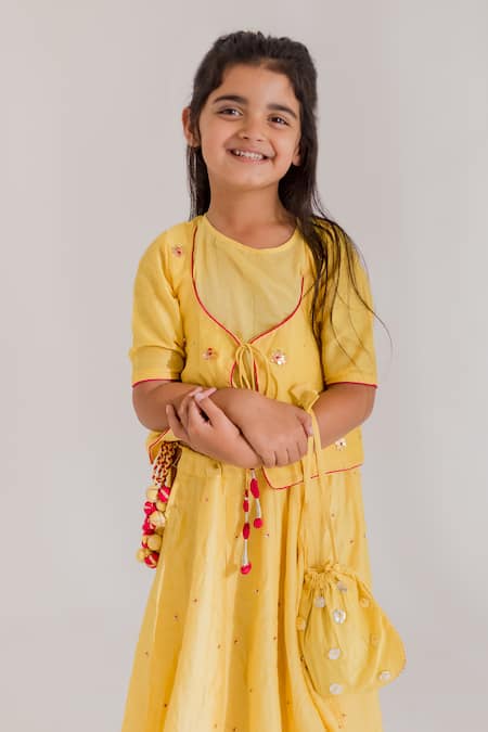 MR Brat Yellow Muslin, Cotton, Chanderi Mulsin at Aza Fashions MR Brat_Yellow Muslin, Cotton, Chanderi Mulsin _at_Aza_Fashions