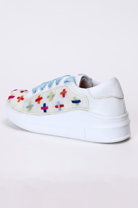 The Saree Sneakers_White Colored Cross Sneakers _at_Aza_Fashions