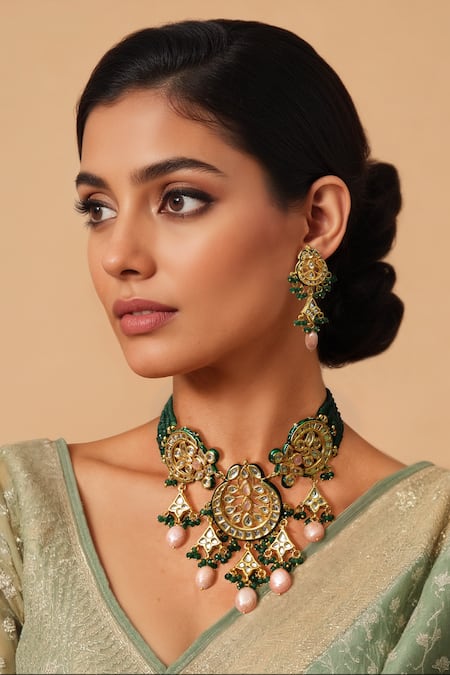 Tad Accessories Gold Finish Kundan Necklace Set 