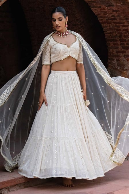 Preevin_Off White Chanderi Silk, Gold Circle And Line Lehenga Set With Dupatta _at_Aza_Fashions