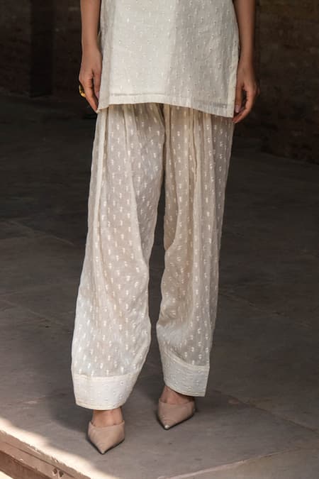 Preevin Off White Cotton, Tulle Sequins, Embroidery Fringe Kurta And Farshi Salwar Set Online at Aza Fashions Preevin_Off White Cotton, Tulle Sequins, Embroidery Fringe Kurta And Farshi Salwar Set _Online_at_Aza_Fashions