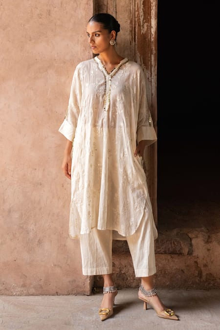 Buy Preevin Off White Cotton Sequins, Embroidery Split Kurta With Pant Online at Aza Fashions Buy_Preevin_Off White Cotton Sequins, Embroidery Split Kurta With Pant _Online_at_Aza_Fashions