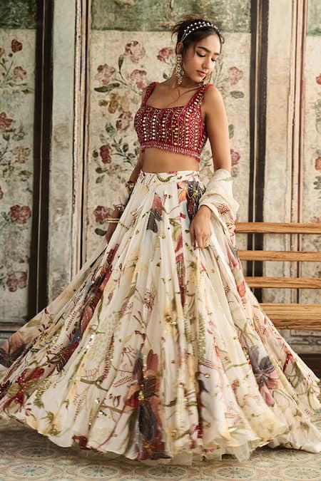 Buy_Diyarajvvir_Ivory Tulle, Organza Sequins, Beads Square Neck Floral Print Lehenga Set _Online_at_Aza_Fashions