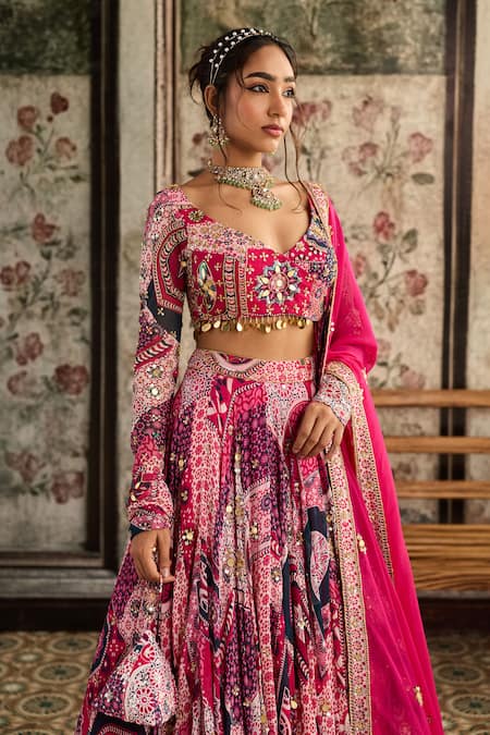 Buy_Diyarajvvir_Fuchsia Crepe, Georgette, Organza Sequins, Beads, Fuschia Printed Lehenga Set _Online_at_Aza_Fashions