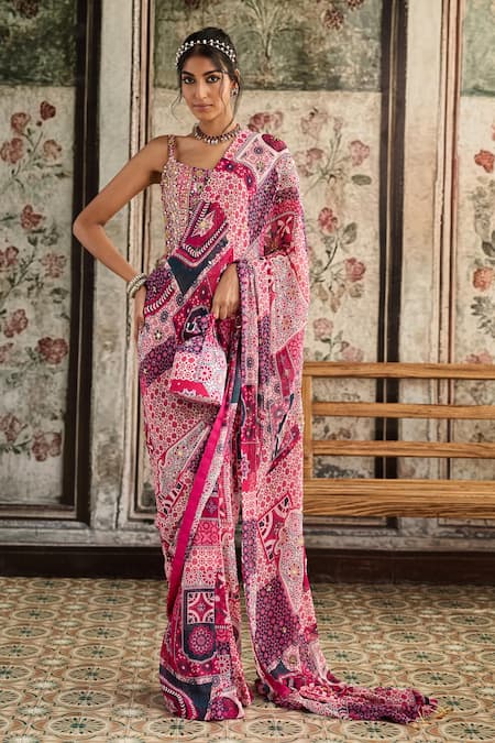 Buy_Diyarajvvir_Fuchsia Crepe, Georgette Sequins, Fuschia Designer Pre-draped Saree Set _Online_at_Aza_Fashions