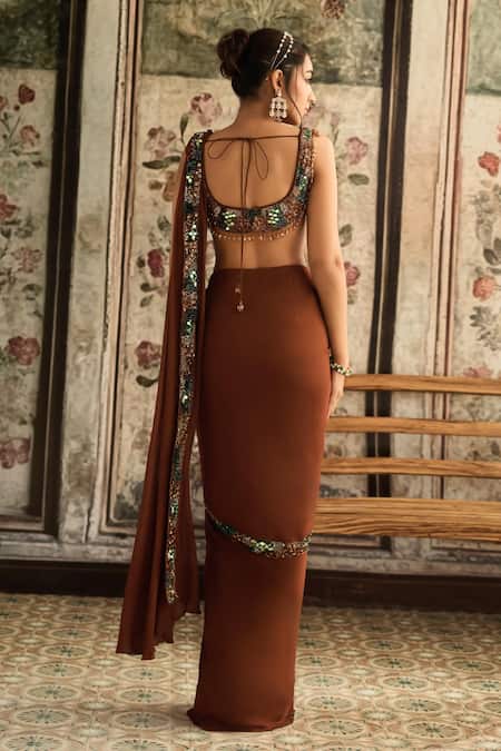 Diyarajvvir Caramel Brown Pre-Draped Saree With Blouse 