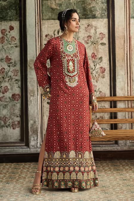Shop_Diyarajvvir_Maroon Silk Tassels, Embroidery Round Neck Embellished Kaftan _Online_at_Aza_Fashions