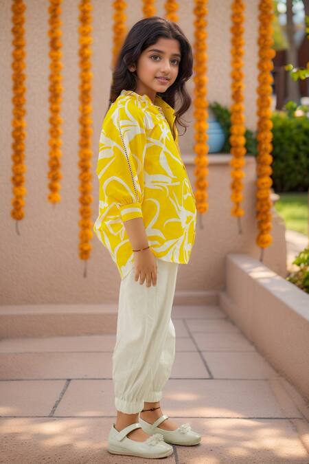 Buy_Petite Pomme_Yellow Cotton Pine Print Kurta Set _Online_at_Aza_Fashions