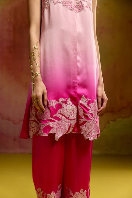 Buy_Kavitha Gutta_Pink Satin Zari Collared Aura Ombre Kurta And Pant Set _Online_at_Aza_Fashions